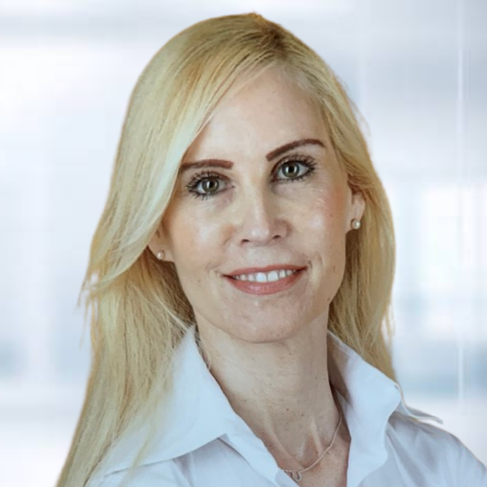 Corinna Camporese | GuidedBuying.com